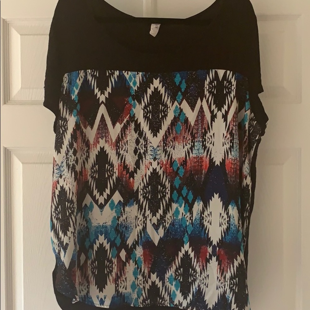 Piphany / Honey and Lace Marin top